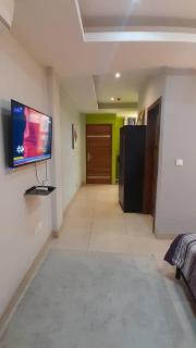 Ark Hotel and Apartments - Accra - 0