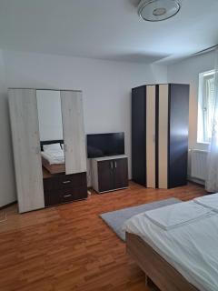 Alex House - Drobeta-Turnu Severin - 9