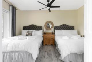 Muskoka Gem 8ppfireplacescanoekayaks - Bracebridge - 1