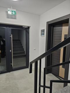 visitor's house 3 - 2