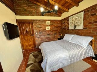 Spacious Rustic Villa - San Isidro, Carchi - - 2