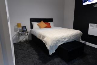Credit Corner Studio - Brierley Hill - 2