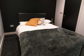 Credit Corner Studio - 7