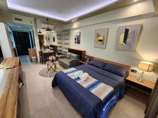 Chic Urban Escape beside Abreeza - Davao City - 6