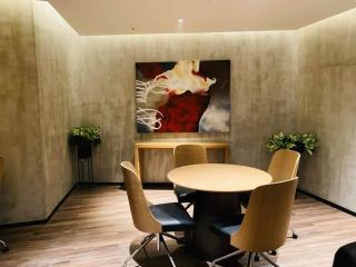 Chic Urban Escape beside Abreeza - 4