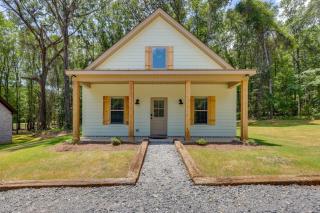 Walk to Sports Complex Home in Millbrook! - Millbrook - 0
