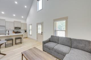 Walk to Sports Complex Home in Millbrook! - Millbrook - 6