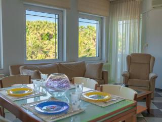 Prodromos Sea view Residence - Sissi - 0