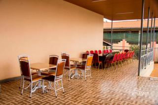 Lowlands Hotel & Spa - Chuka - 4