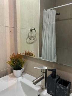 Departamento 1D1B, Metro Santa Lucia, Excelente conectividad - Santiago - 1