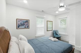Historic Elegance in the Heart of Elizabeth City home - Elizabeth City - 1