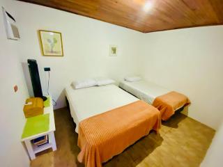 Nomads Family Rooms, Fortuna Town - Fortuna - 9