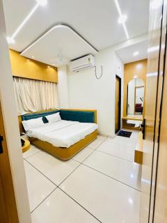 Hotel Vrajleela - Ujjain - 7