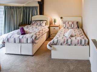 The Pool House - Uk48229 - 3
