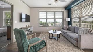 Landing at The Flats at Walden Grove - 2 Bedroo... - 5