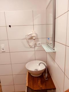 Enns Sleep Gasthaus Backhendlstation - 8