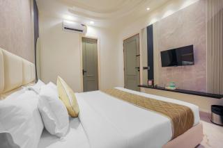 Elegance A Boutique Stay - 4