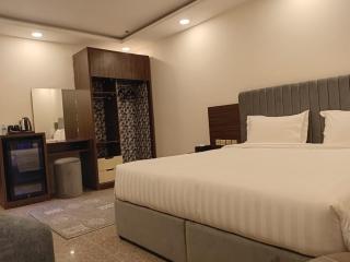 مجمع مهنا - 3