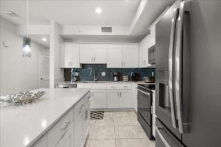 3 Bedrooms 2 Bathrooms Storey Lake 3141-306 - 5