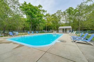 2 Mi to Marina and Beach Frye Island Retreat! - - 9