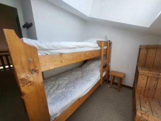 Duplex 3 pièces avec mezzanine, parking et balcon exposé sud sur les pistes - FR-1-266-64 - Montgenèvre - 1