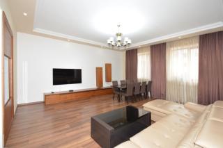 Aram street, 2 bedrooms Beautiful and Spacious apartment DI888 - 0