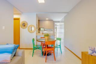IT111 Lindo Apartamento Pé na Areia com 2 Suítes - Camacari - 3