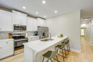 Close to Sports Complex Modern Millbrook Duplex! - 4