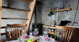 Miki's Little House - 7