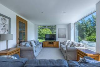 Loch Tay, Estate House with Panoramic Vistas - 7