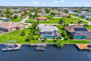 Villa Sunny Side Up - 3 Bedroom Waterfront Pool Villa with Gulf Access - 7
