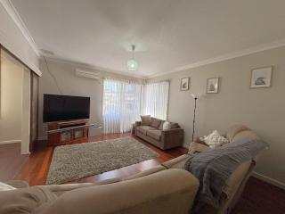 Stewarts House - Esperance - 6