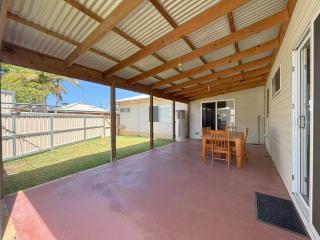 Stewarts House - Esperance - 1