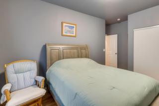 3BR 2BA Kingman Home w Patio Fire Pit - 8