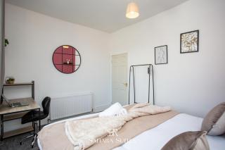 Spacious 3BR Home - Contractors & Groups - Parking - Newcastle upon Tyne - 1