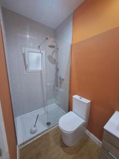 Habitación 2º IZQ H3 - Vigo - 2