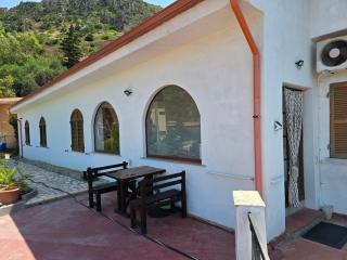 Casa Dina - 1