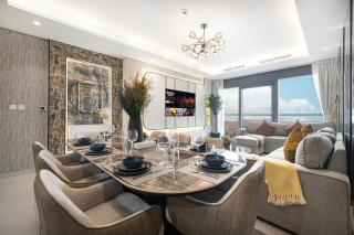 Dubai Scenic Infinity Pool with Burj Khalifa Views - 6