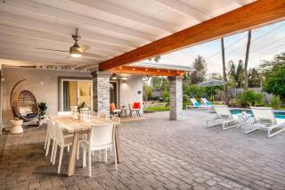 Family Pool House Oasis with Game Room - Phoenix - 7
