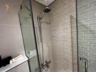 Best Stylish Studio Apt in Al Reem with Gym - Abu Dhabi - 3