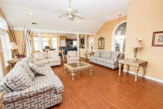 OCEANFRONT, priv pool & Hot Tub, Rec Room-WL1011, Sea Esta - 8