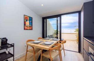 3BR Portview Luxury Penthouse & Terrace - 4