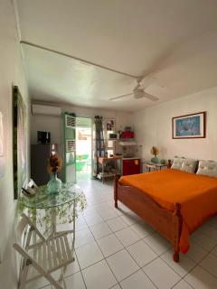 Studio confortable à Fort-de-France de 25 m² avec balcon privé - 5