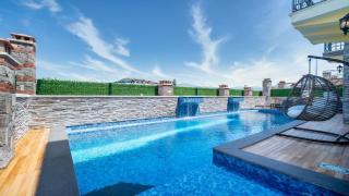 Private Villa with Pool in Fethiye, Close to the Coastal Walkway, in the Center - 3