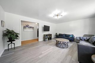 Liberty Lakefront Home - Pool, Hot Tub, Sauna - 2