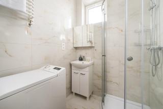 Warsaw Skyline Blue Studio by BookingHost - 4