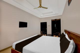 Hotel O Pushpa Grand - 8