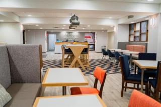 Hampton Inn Gonzales - Gonzales - 3