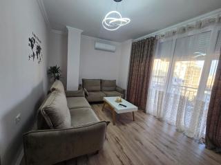 Stay with Evisa-city center - 4