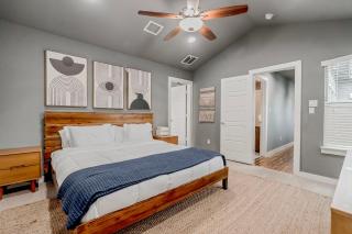 Austin Retreat Hot Tub and Relaxing Patio - Austin - 7